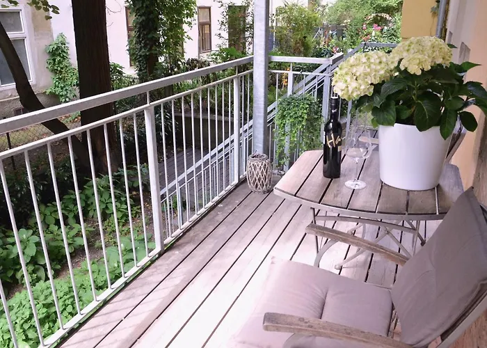 With Garden View Wiedeń